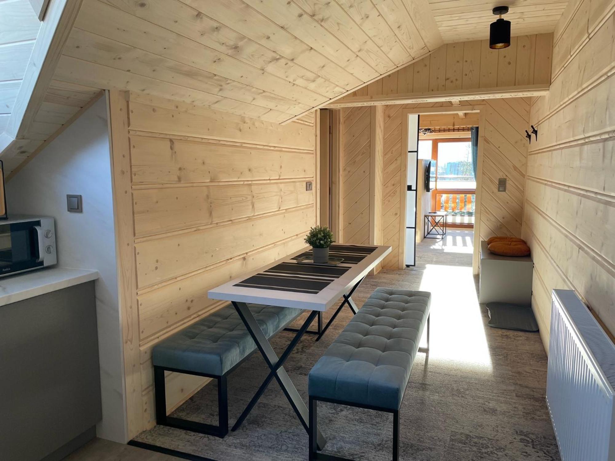 Willa Krolewska - Wellness Spa - Widokowe Pokoje I Apartamenty 코스실리스코 객실 사진