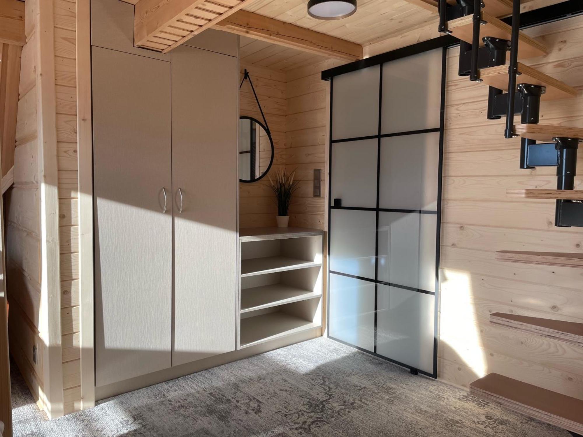Willa Krolewska - Wellness Spa - Widokowe Pokoje I Apartamenty 코스실리스코 객실 사진